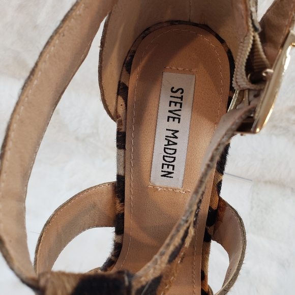 Steve Madden KLoudd-L Pony Hair Wedge Sandal - Picture 8 of 9